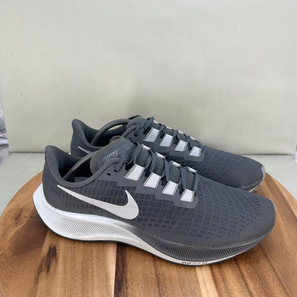 Nike Air Zoom Pegasus 37 Mens Running Shoes Grey White BQ9646-009 Size 11.5